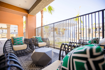 Private patio/balcony